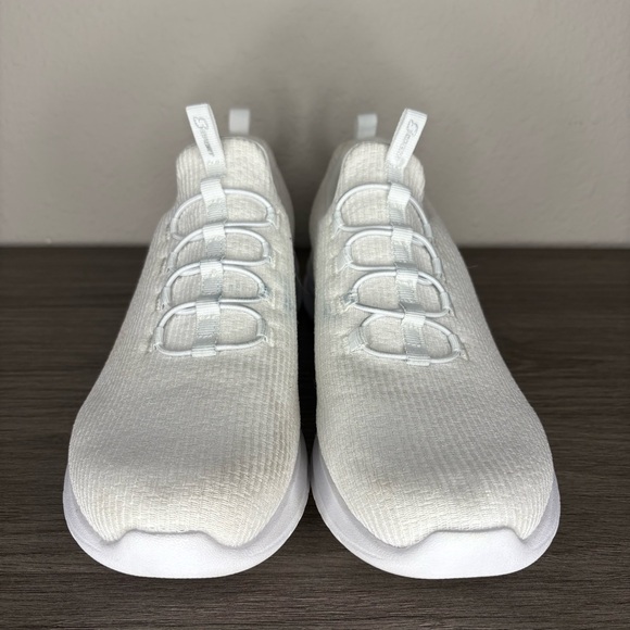 New Skechers Knit Mesh Women's Charlize 2.0 White Slip Ons Size 9 - Picture 2 of 10